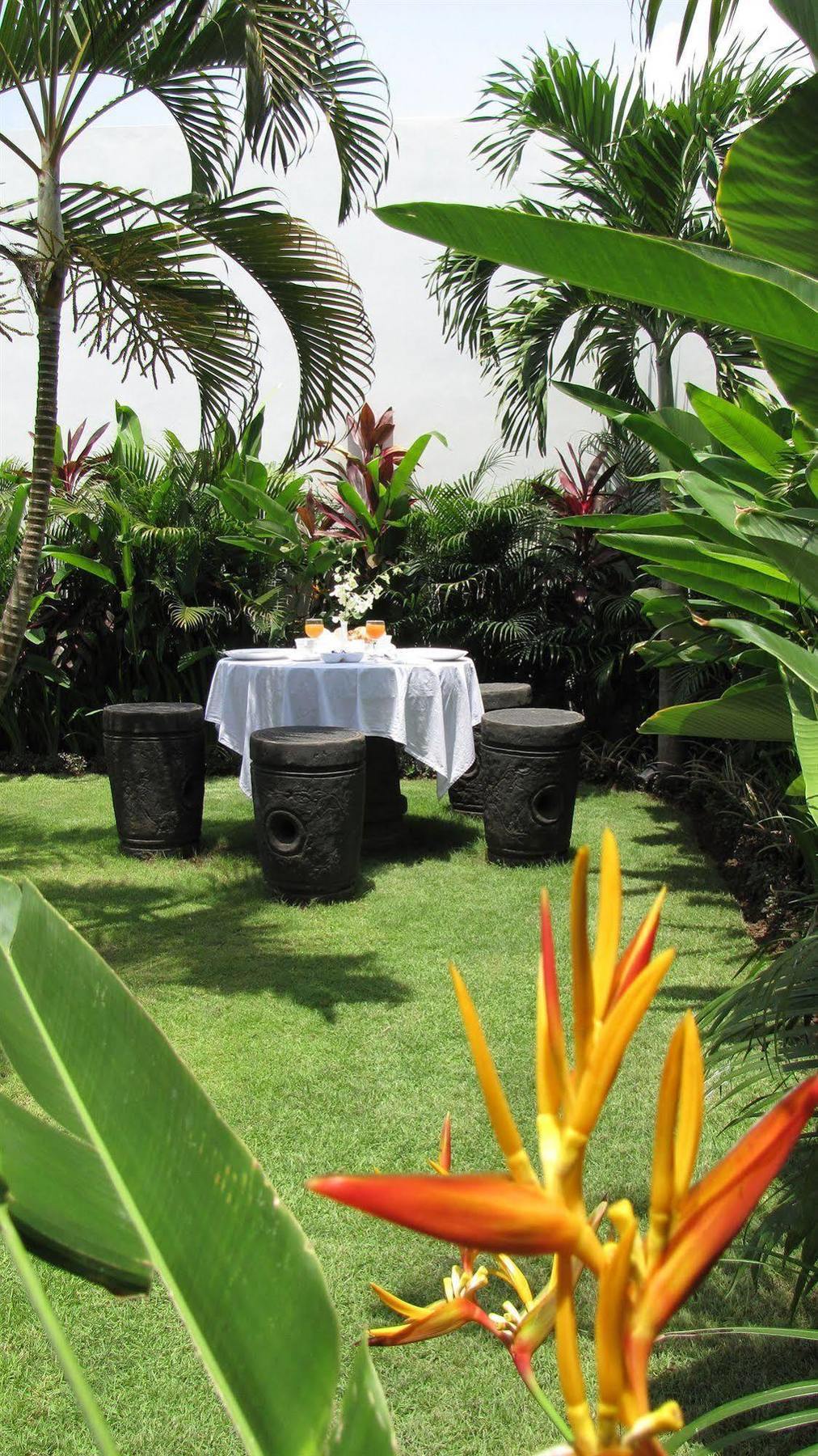 Villa Chocolat Seminyak  Exterior photo